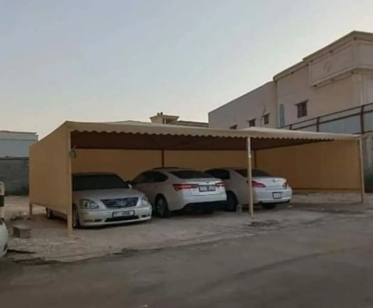 تركيب وتوريد مظلات بي في سي في ابها وخميس مشيط