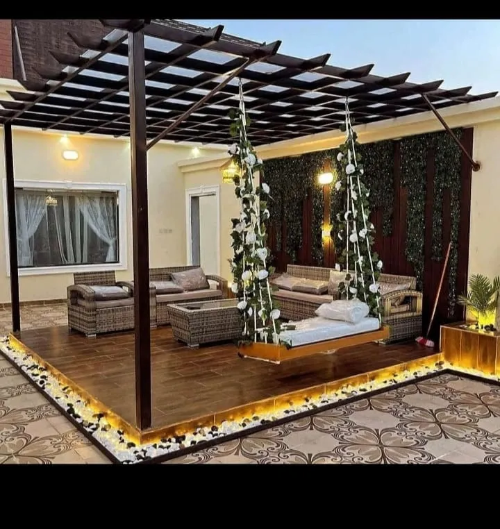 حداد مظلات في خميس مشيط