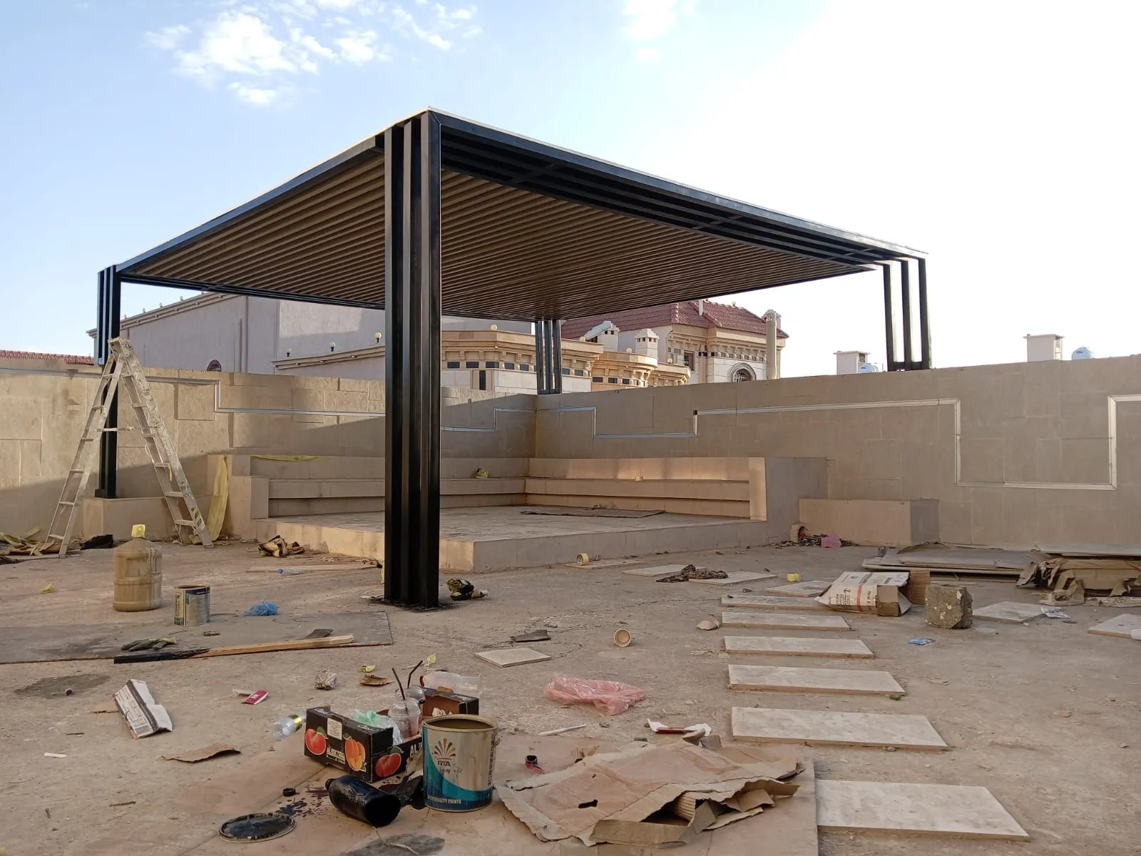 حداد تركيب مظلات في رجال ألمع ،وبلقرن ،وأحد رفيدة 