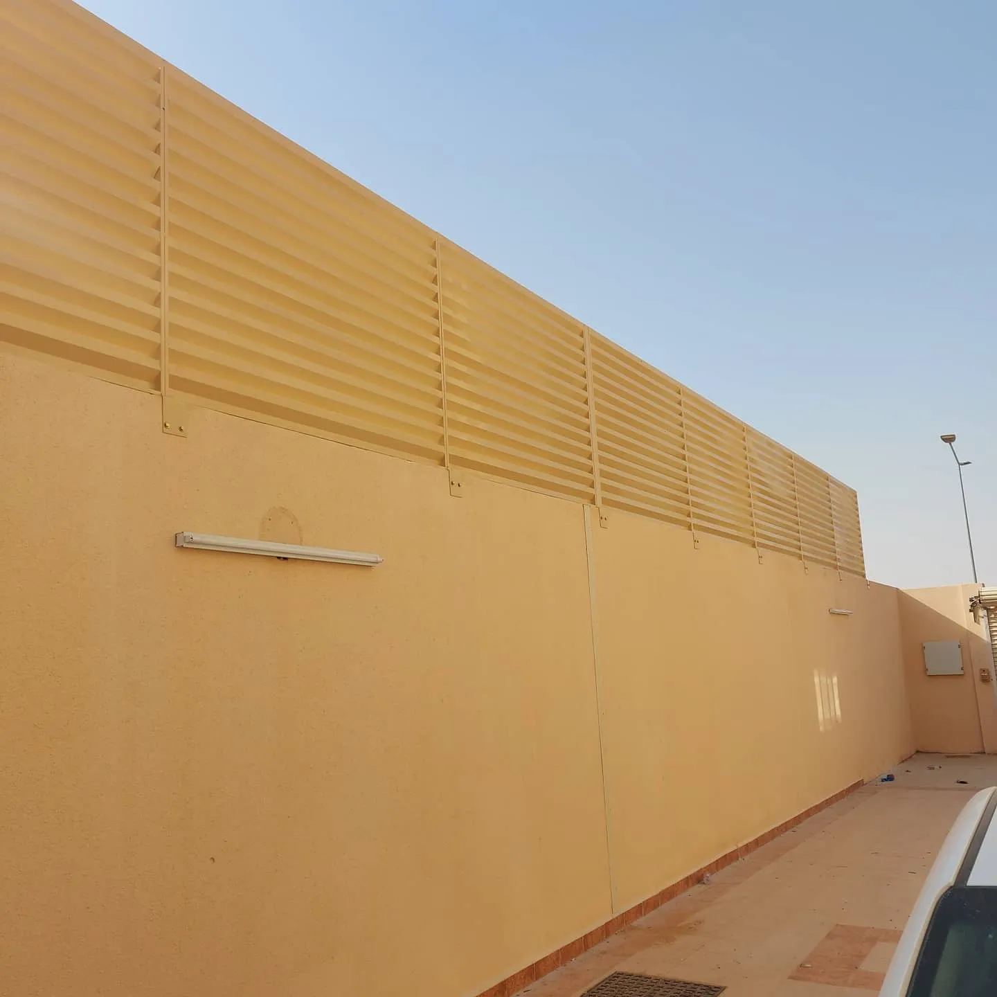 تركيب ساتر على الجدار سواتر جدارية ابها وخميس مشيط