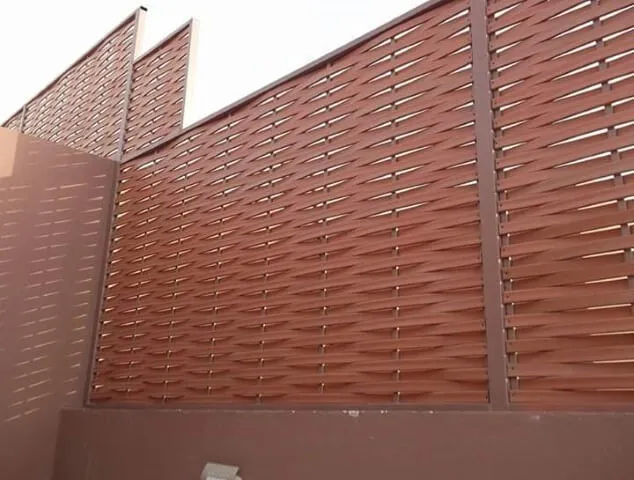 سواتر خشبية وبلاستيكية تركيب خميس مشيط