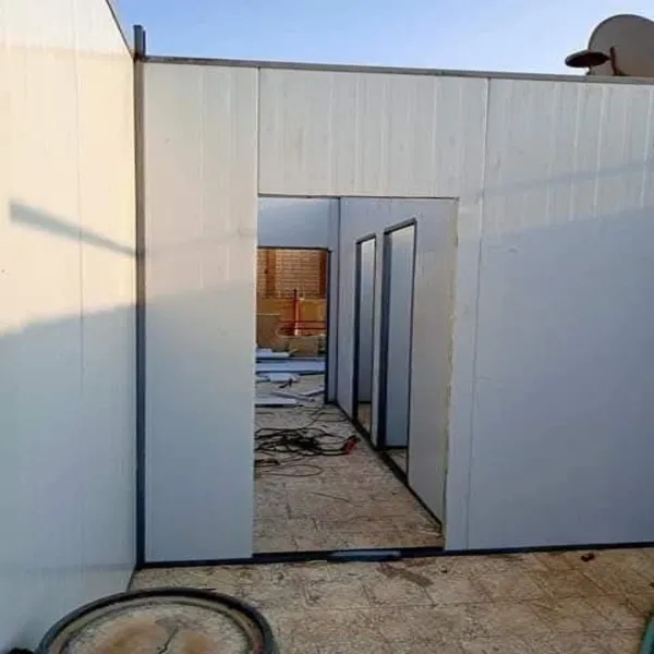 ساندوتش بانل ظهران الجنوب