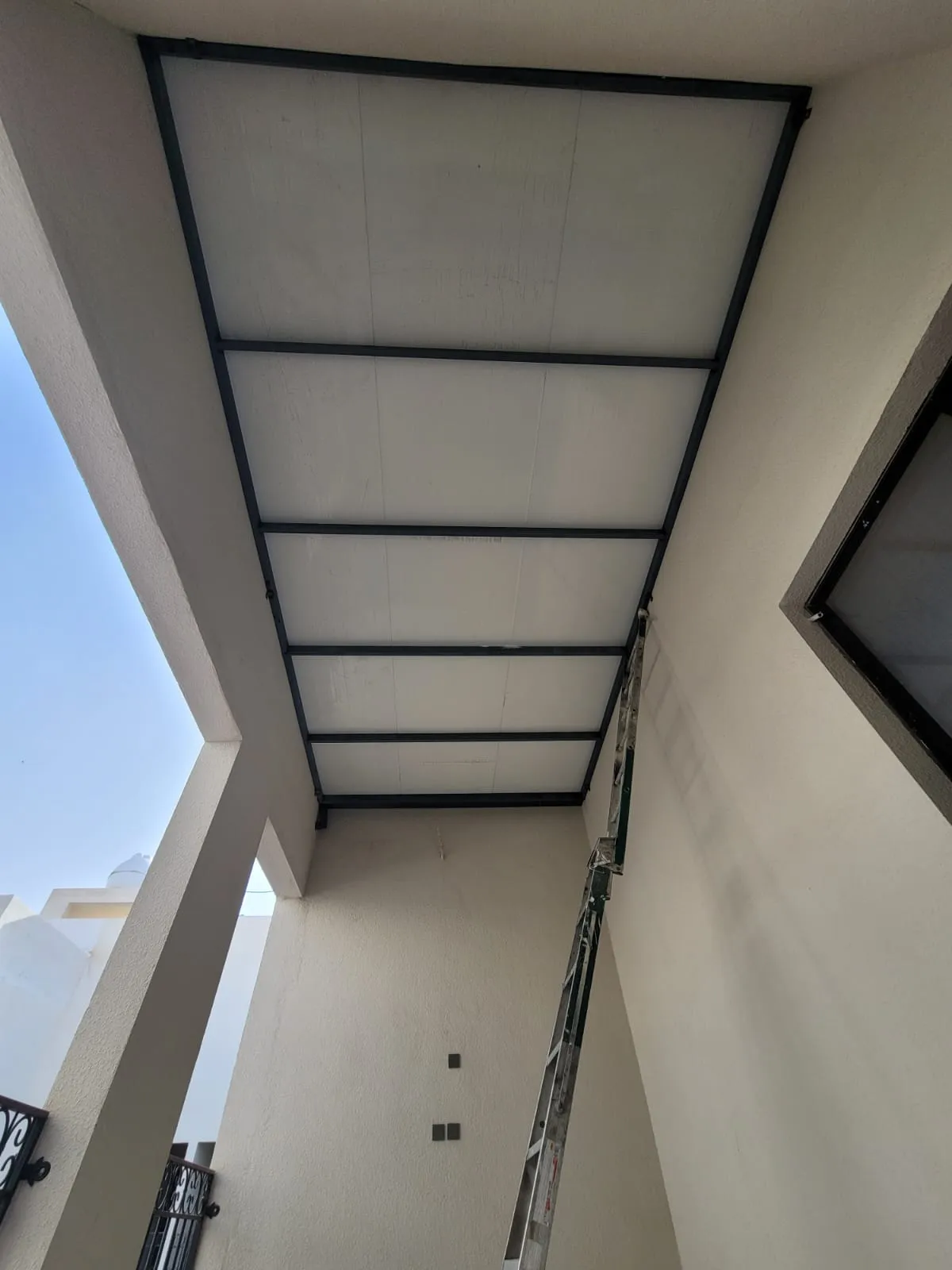 تركيب ساندوتش بانل بيشة