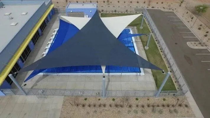 تركيب مظلات شد انشائي بابها