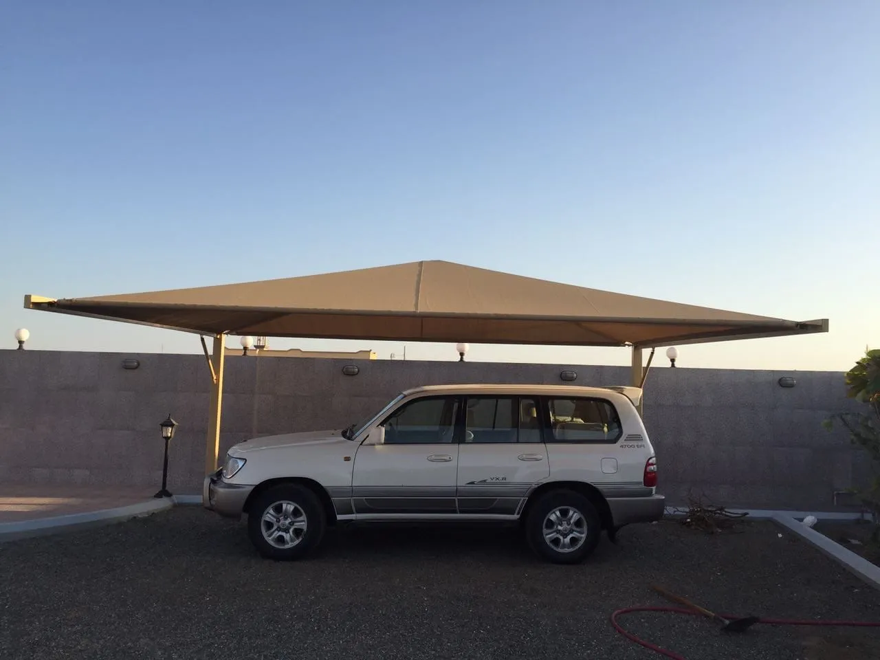 افضل انواع المظلات واسعارها في ابها