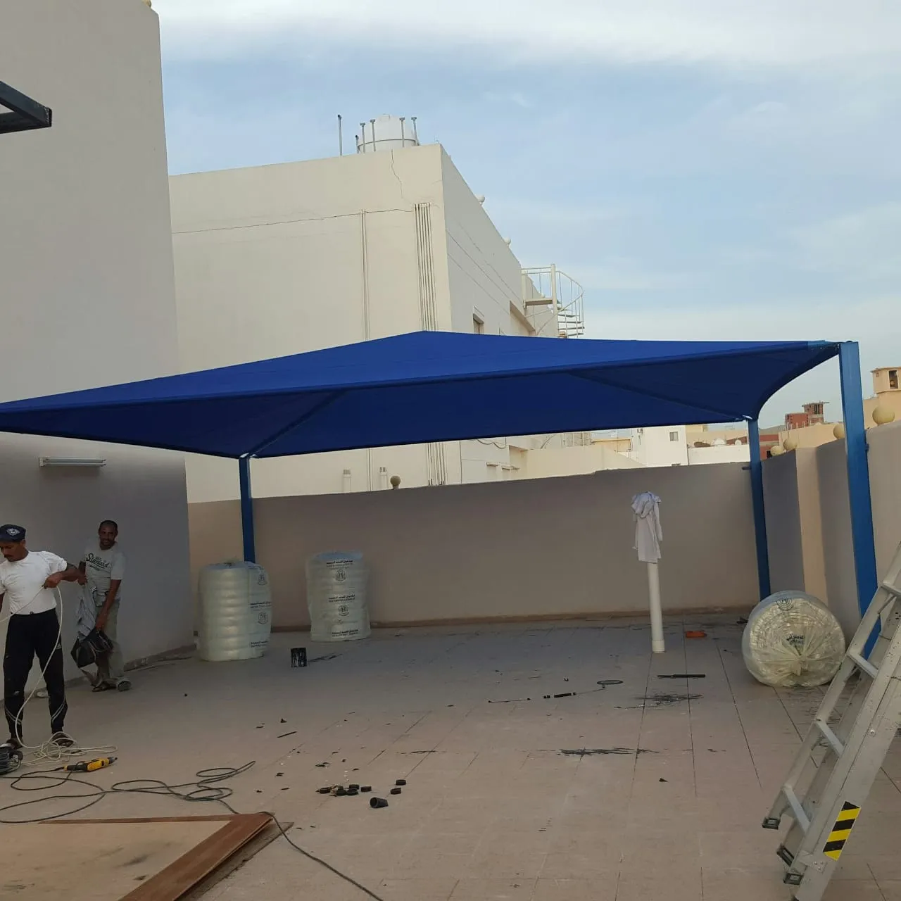 افضل انواع المظلات واسعارها في ابها