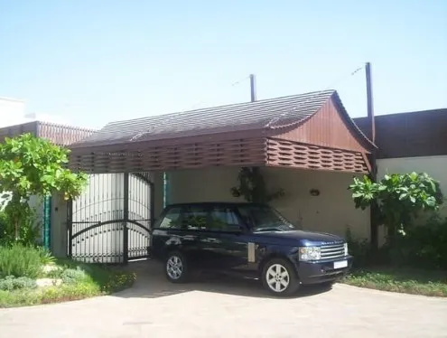 تركيب مظلات من خشب صناعي