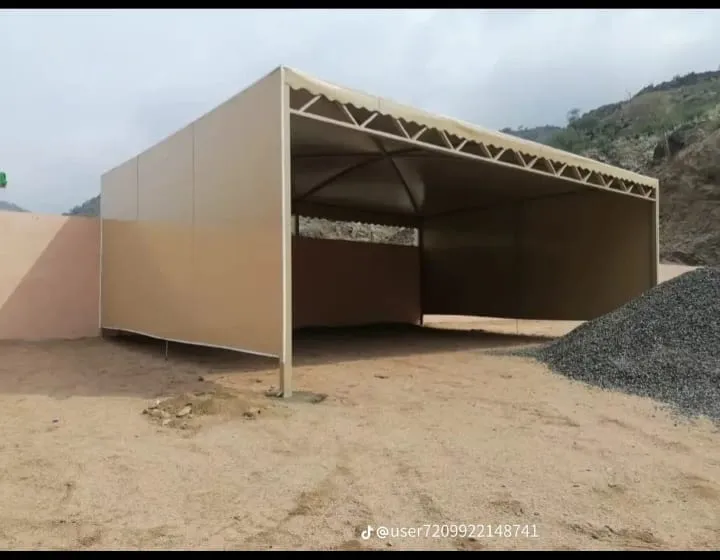 مظلات بولي ايثيلين في خميس مشيط