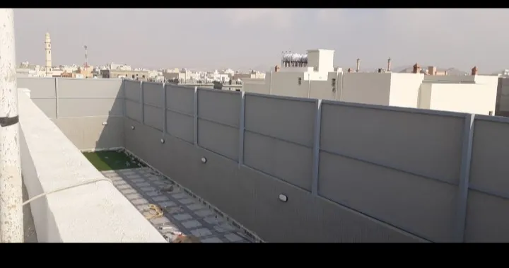 مظلات وسواتر