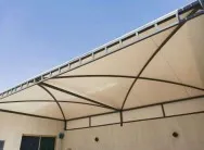 تركيب مظلات في جميع أحياء خميس مشيط