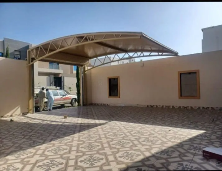 تركيب مظلات في جميع أحياء خميس مشيط