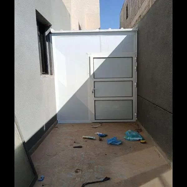 ملاحق ساندوتش بانل خميس مشيط